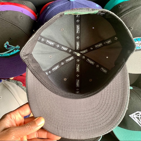 Stall and Dean Retro Fitted Hat - Picture 3 of 3